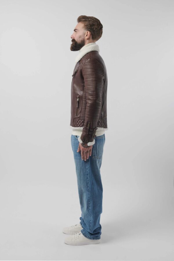 THE ANTIQUE BROWN: SHEARLING (MAN)​ - Image 2