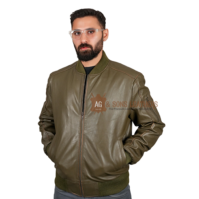 CLASSIC CHIC BOMBER LEATHER JACKET